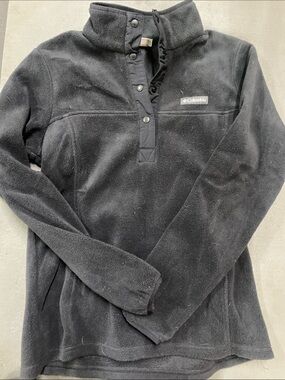 Columbia Black Fleece Pullover